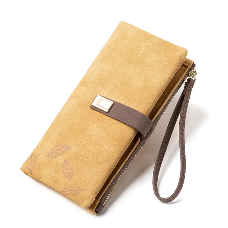 Trendy & Charming: Women’s Leaf Pattern Wallet – Stylish Zip Buckle Clutch
