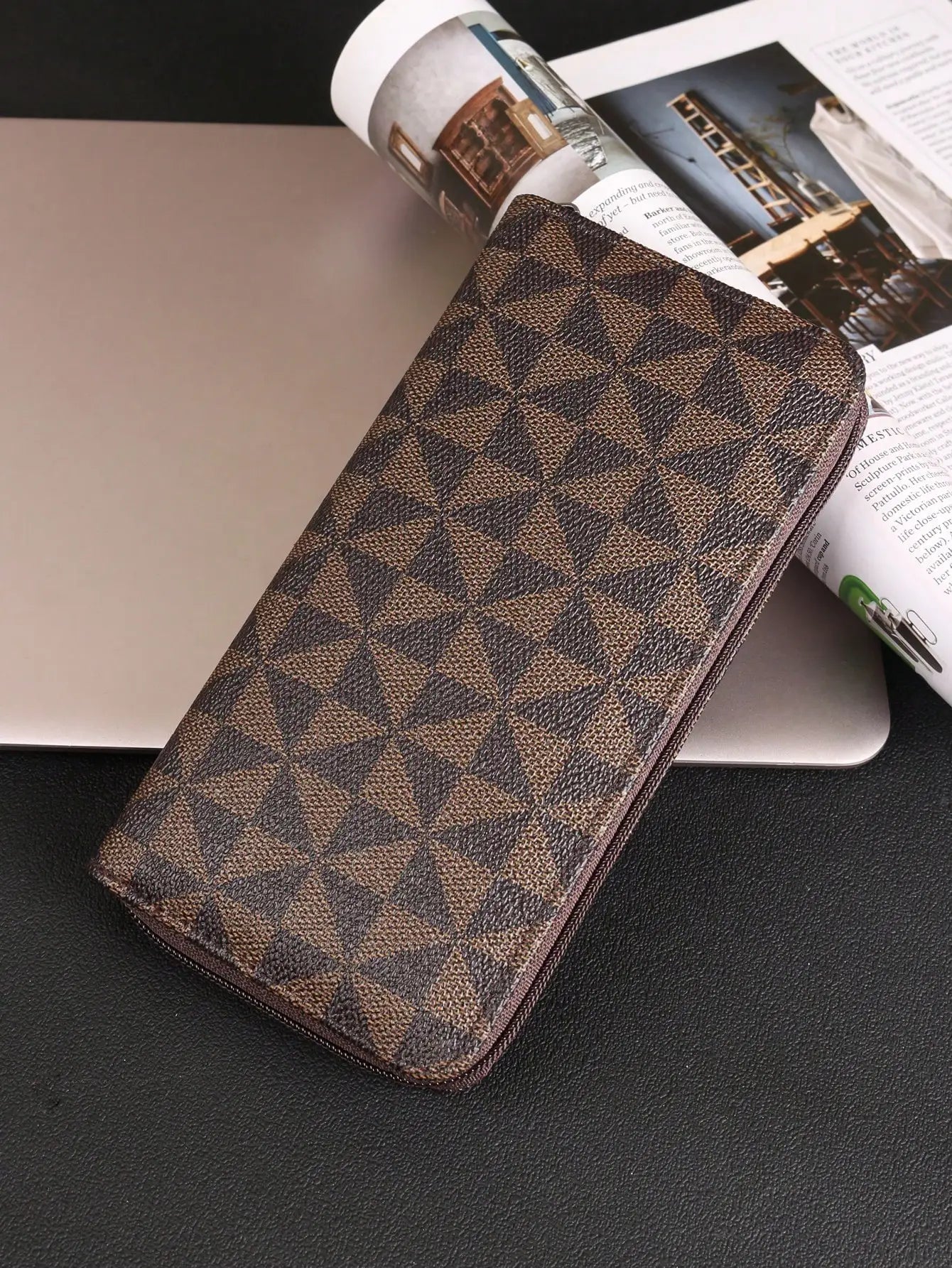 Retro Windmill Long Wallet – Stylish Zip Clutch with Multi-Card Slots for Business & Casual Use