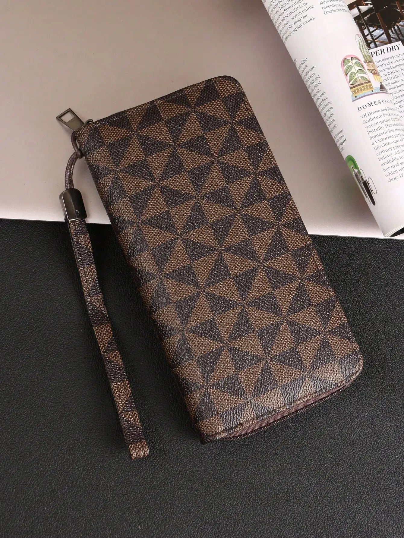 Retro Windmill Long Wallet – Stylish Zip Clutch with Multi-Card Slots for Business & Casual Use
