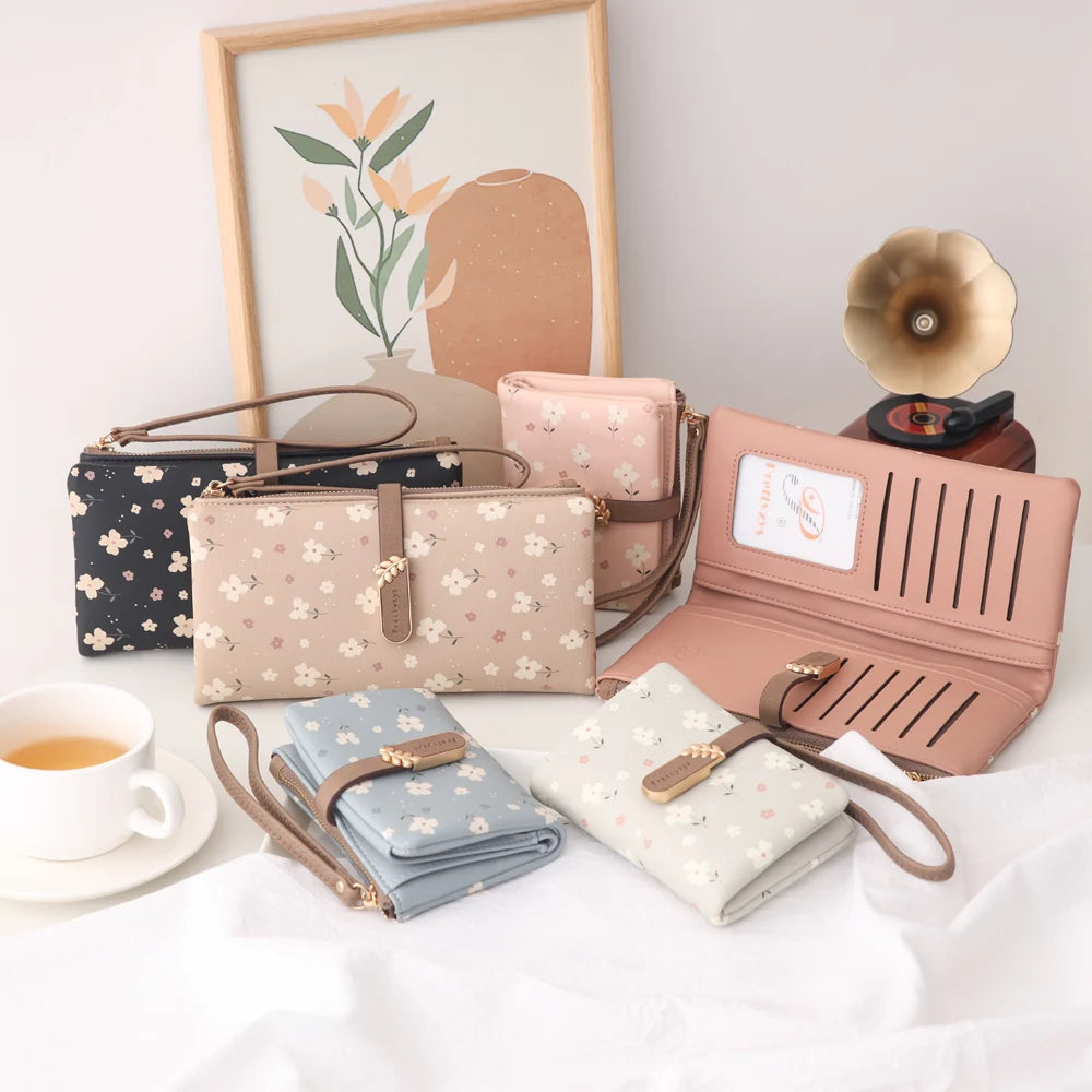 Women’s Long Wallet – Cute Leaf & Flower Pattern Zipper Clutch with Card & Coin Holder