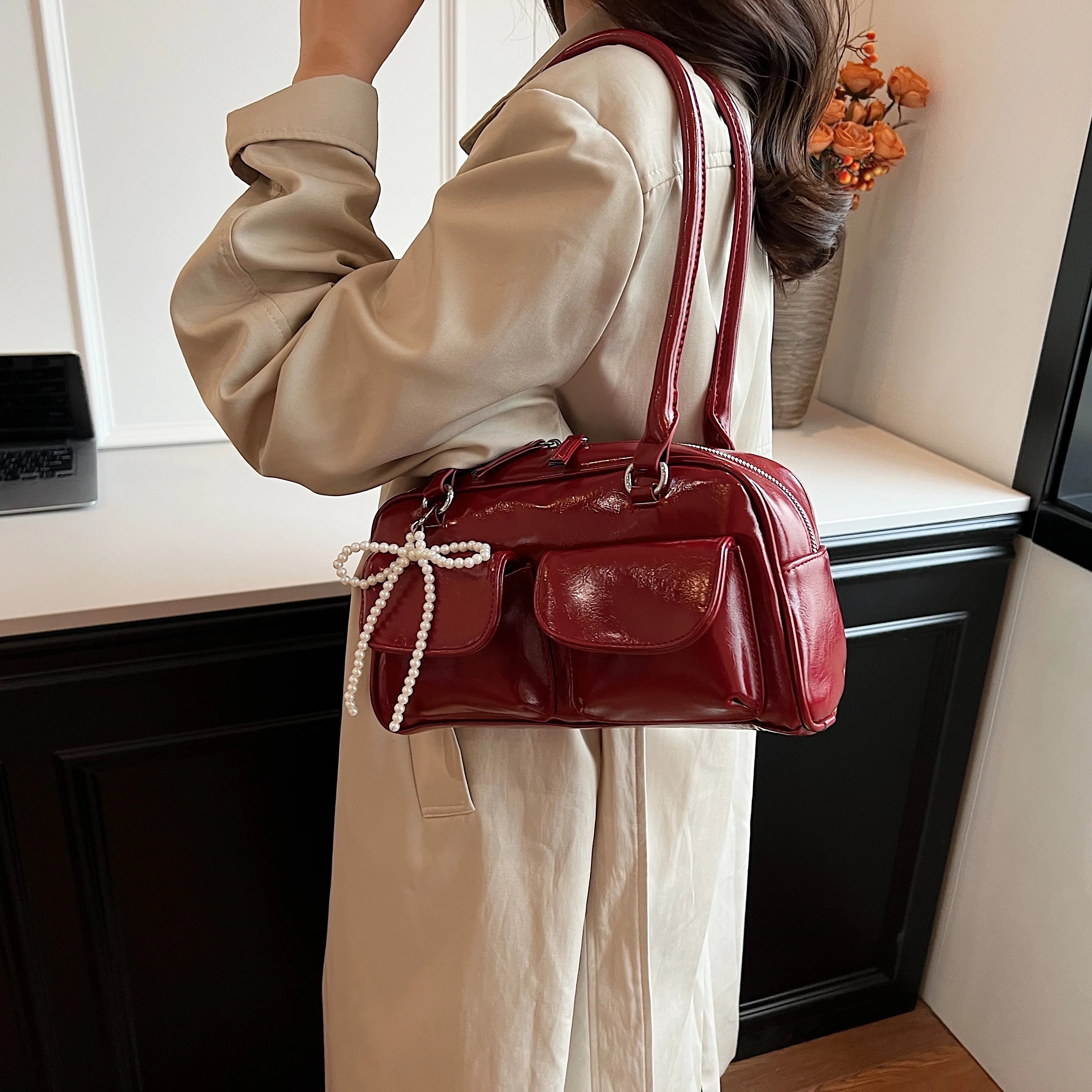 Fashionable Underarm Bow Bag for Women