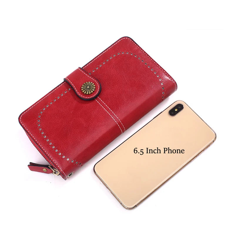Elegant Women’s Hasp Wallet – Stylish Phone & Card Organizer