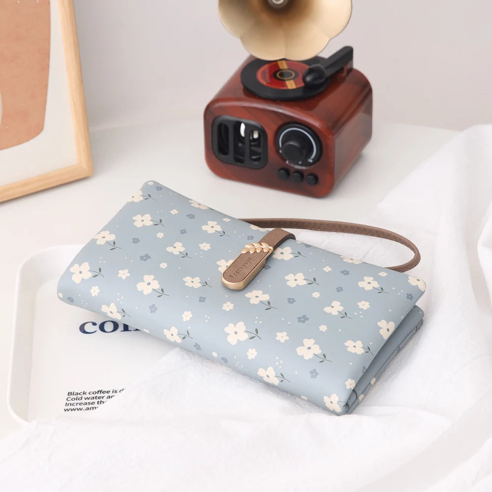 Women’s Long Wallet – Cute Leaf & Flower Pattern Zipper Clutch with Card & Coin Holder