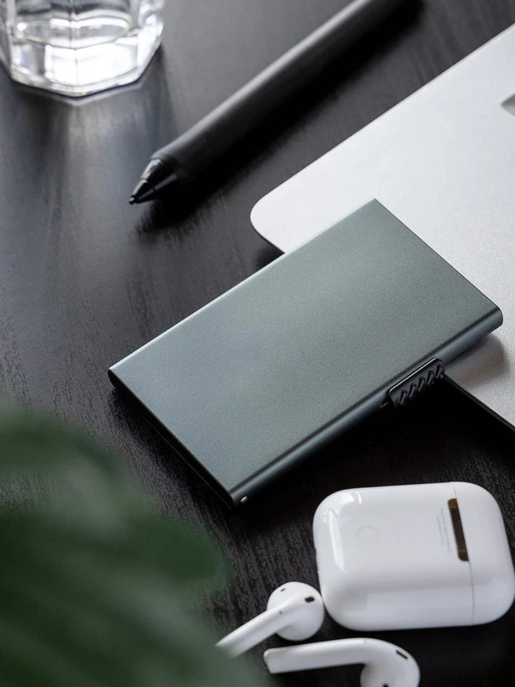 Slim Metal Pop-Up Card Holder – RFID Blocking Minimalist Wallet